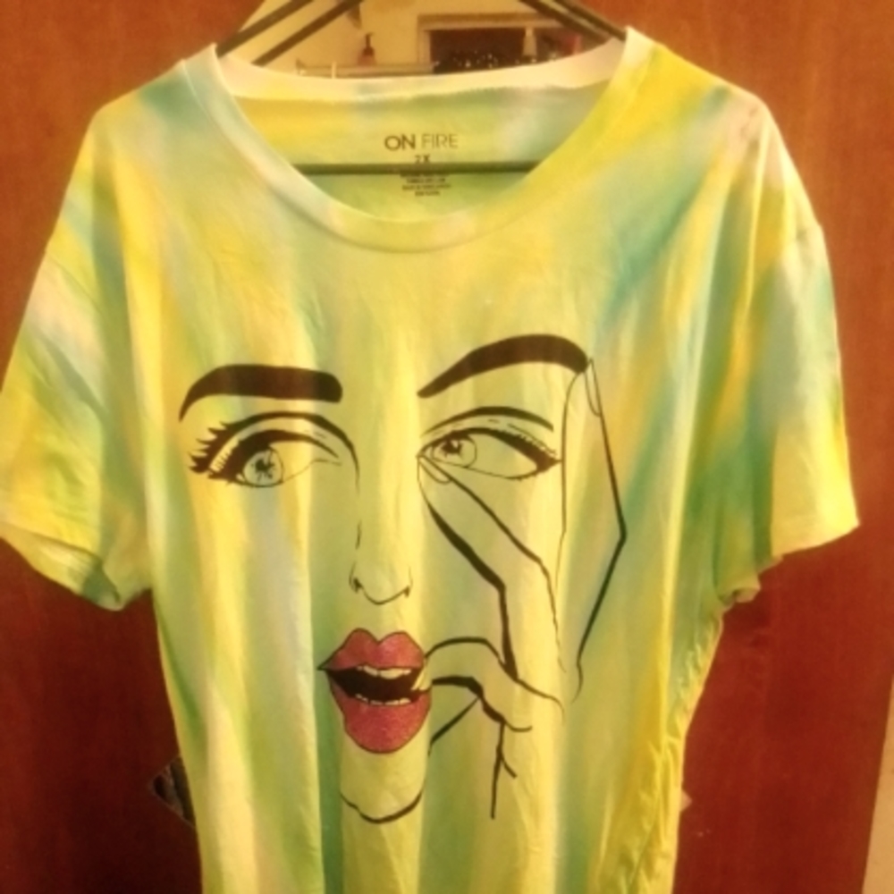 Free with purchase shredded detail top
